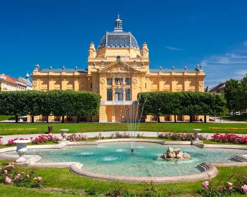 Viaje a Zagreb, la capital de Croacia incl. paseo turístico