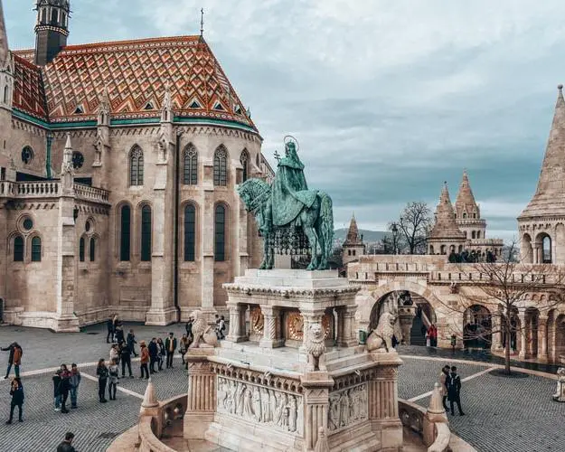 Hotel 4 estrellas en Budapest, Hungría. 3 noches de Hotel