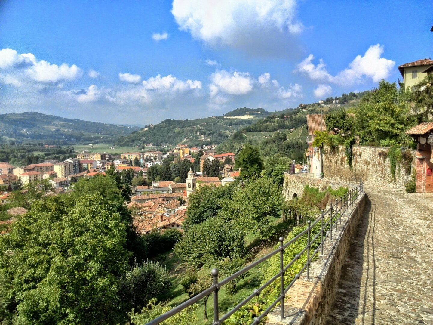 Viajes a Agliano Terme