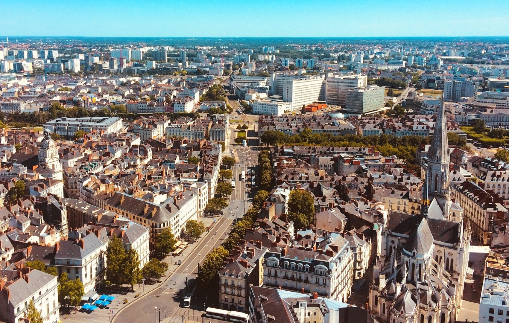 Viajes a Nantes