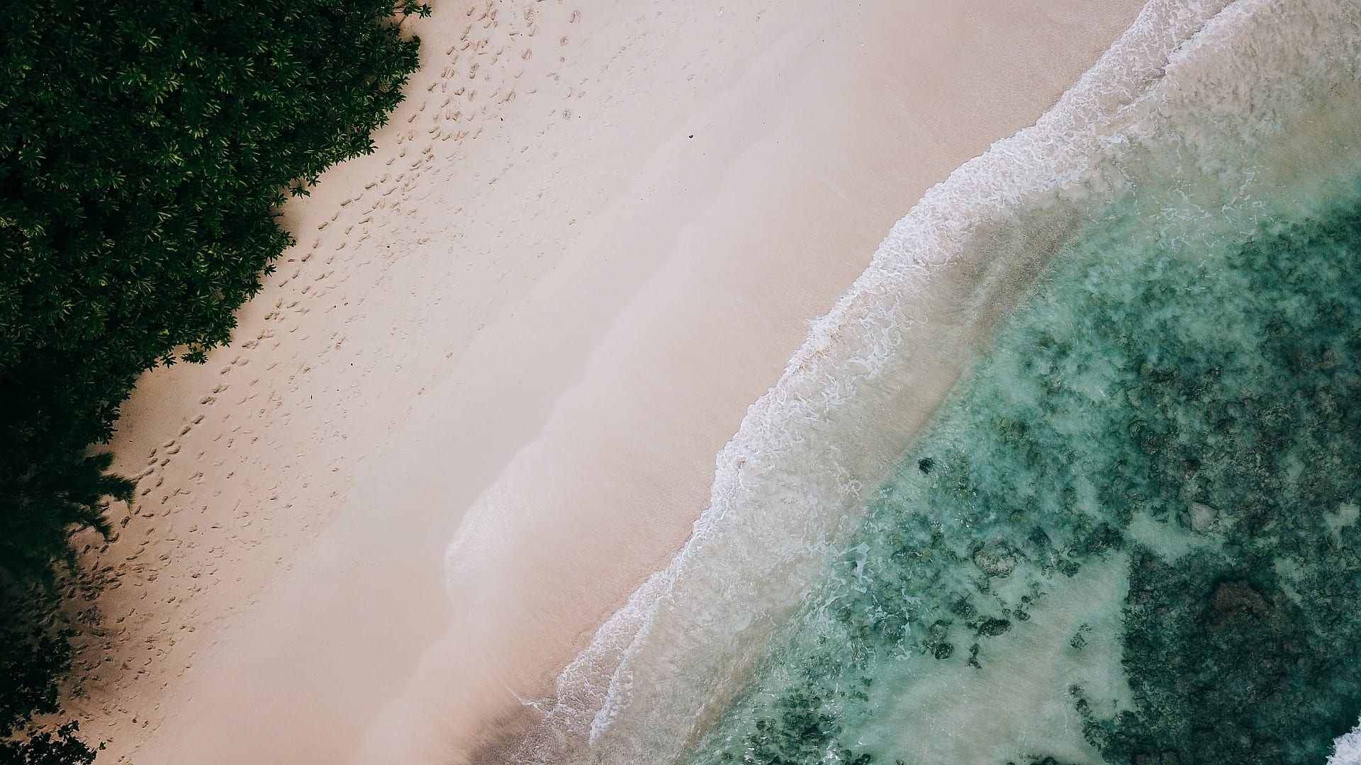 Viajes a Isla de Silhouette