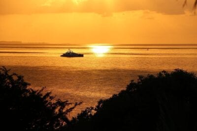 Amanecer Mozambique Mar De Oro Mozambique La Puesta Del Sol