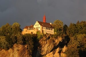 El castillo de Hohenbregenz en Gebhardsberg Austria