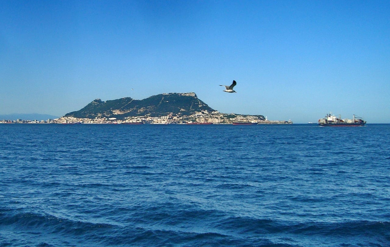 Gibraltar Estrecho Montañas