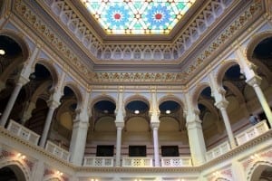 Interior del Ayuntamiento. Bosnia y Herzegovina