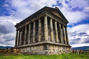 Templo Del Sol Armenia Verano