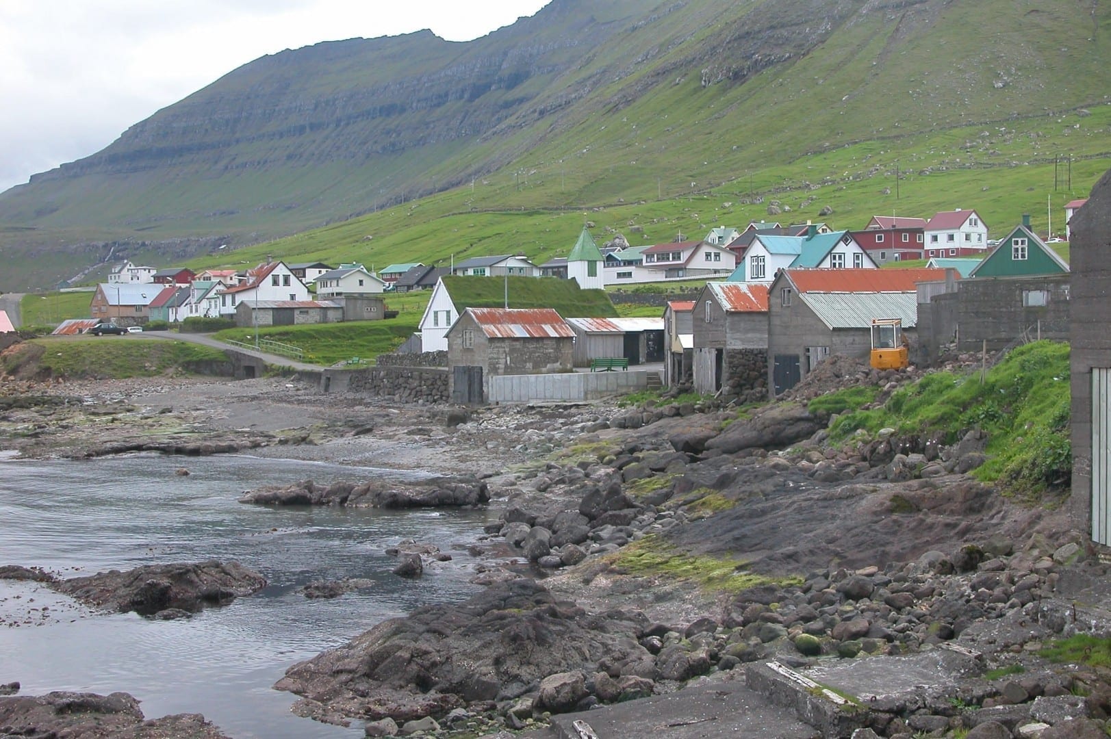 Vista de Oyndarfjørður Islas Faroe