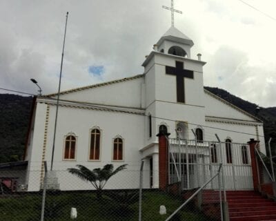 (1.) Calarca Colombia