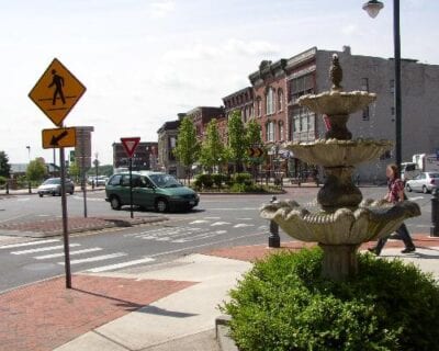 (3.) Glens Falls NY Estados Unidos