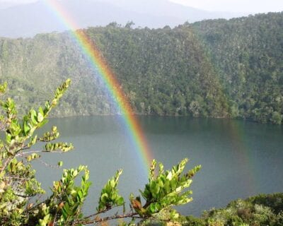(2.) Guatavita Colombia