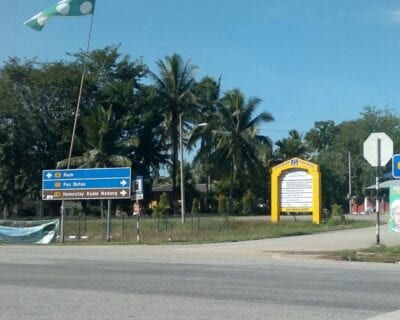 (2.) Kuala Pahang Malasia