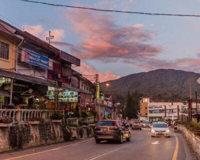 (1.) Tanah Rata Malasia