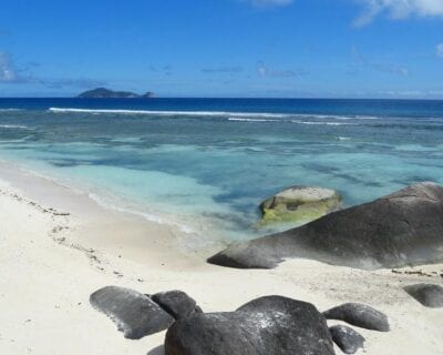 (3.) Isla de Silhouette Seychelles
