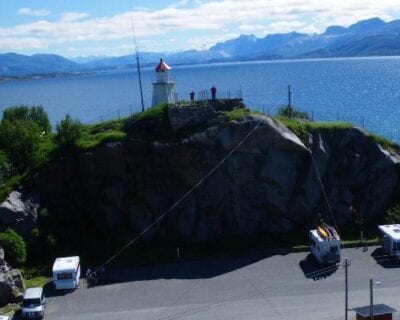 (1.) Lodingen Noruega