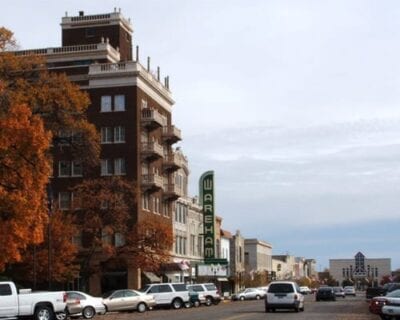 (2.) Manhattan KS Estados Unidos