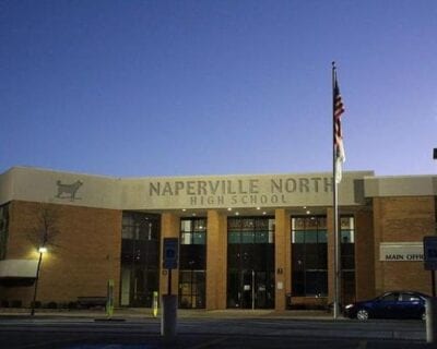 (2.) Naperville IL Estados Unidos