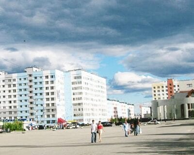 (1.) Novy Urengoy Rusia