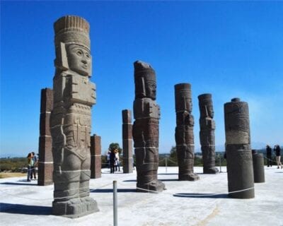 (3.) Tula de Allende México