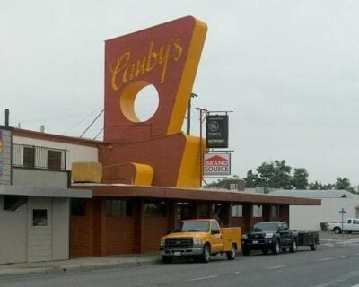 (1.) Tulare CA Estados Unidos