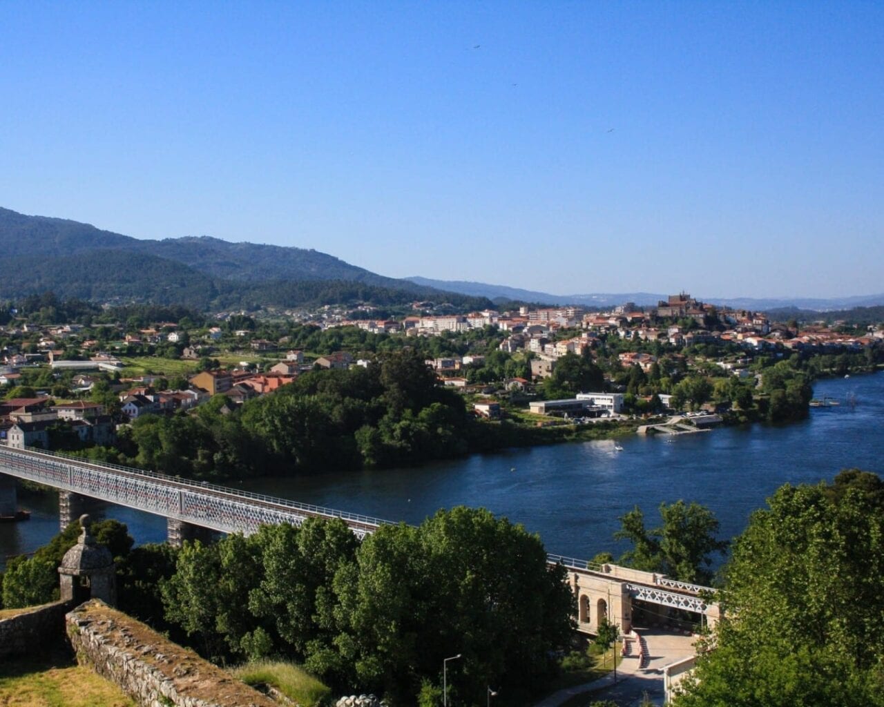 Viajes a Valença Encuentra el viaje de tus sueños