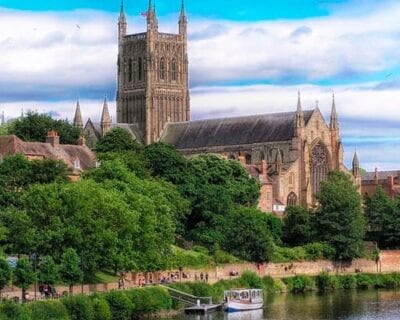 (1.) Worcester Reino Unido