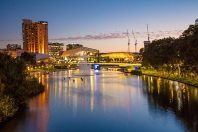 Adelaida desde el río Torrens Adelaida Australia