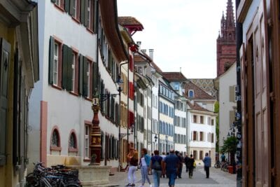 Basilea Callejón Plaza De La Catedral Suiza