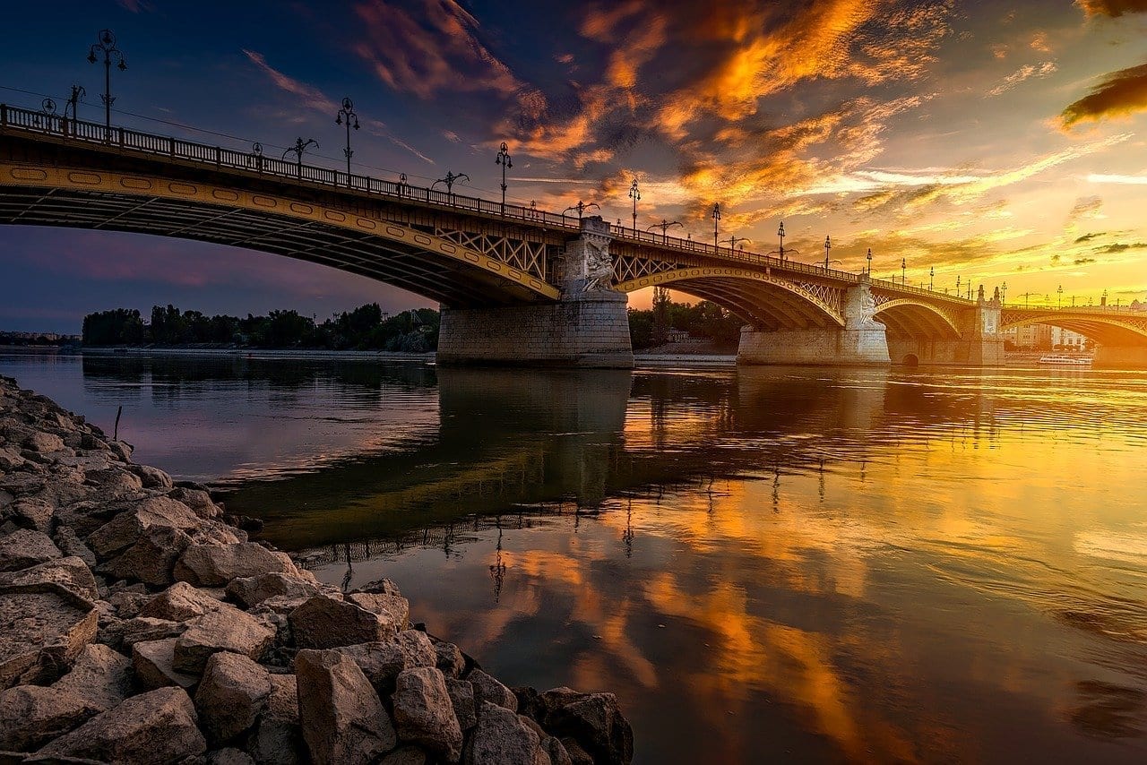 Budapest Hungría Puente Hungría