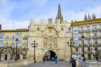 Burgos Puerta Islam España