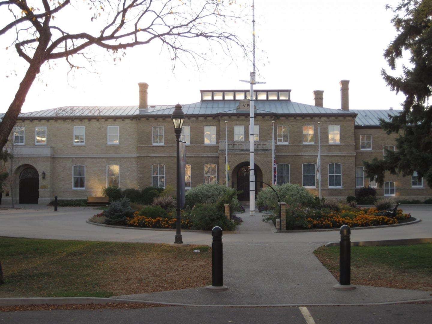 Casa de Gobierno, antigua sede de los Territorios Noroccidentales, cuando Saskatchewan todavía era parte de ellos! Regina Canadá
