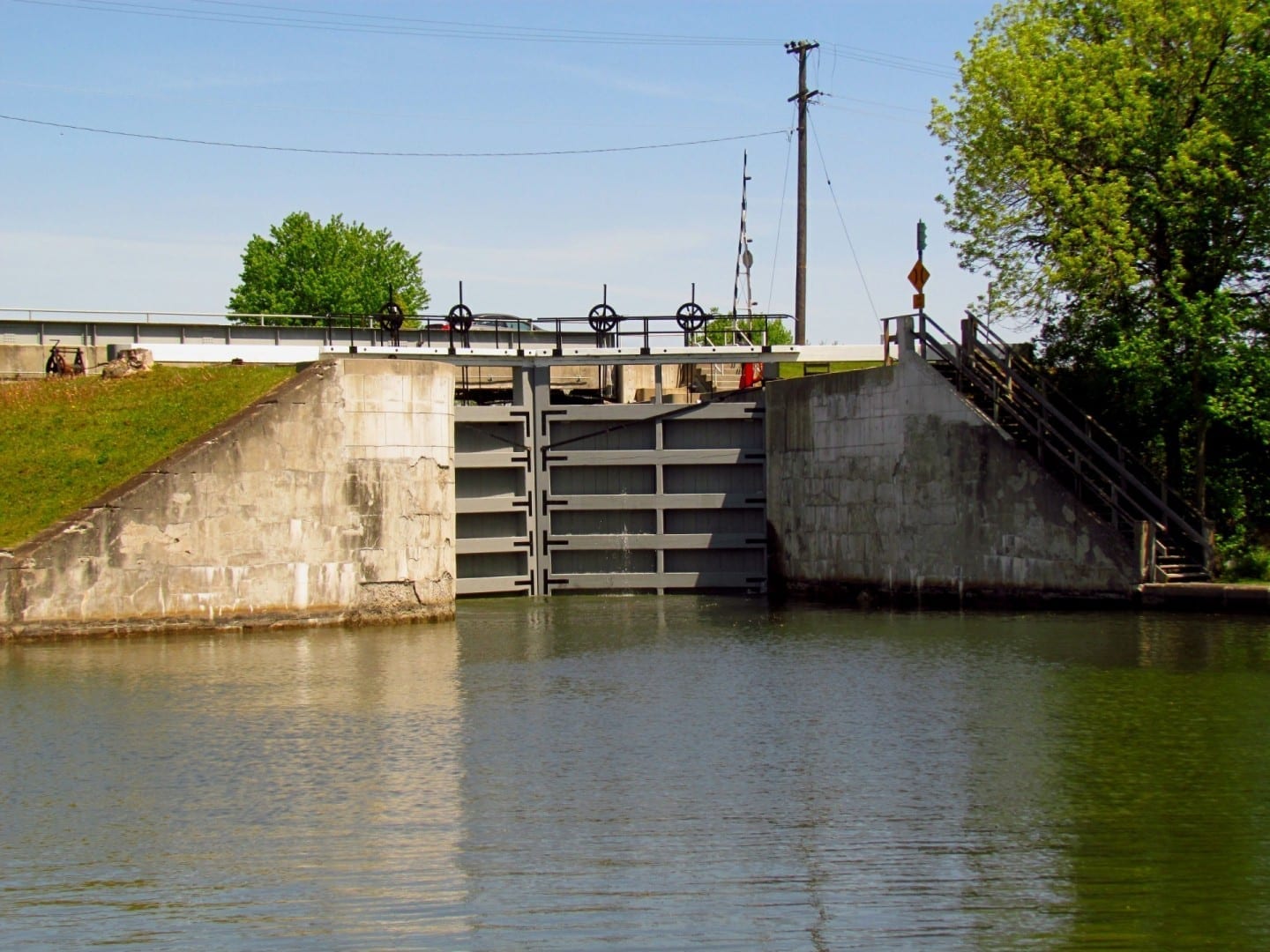 El Canal de Rideau en Kingston Mills Kingston Canadá