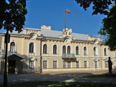 El histórico Palacio Presidencial Kaunas Lituania