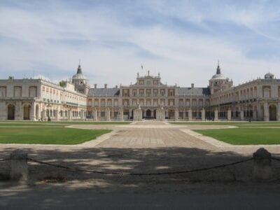 El Palacio Rotal de Aranjuez, uno de los :comunes:Galería de imágenes de Aranjuez Aranjuez España