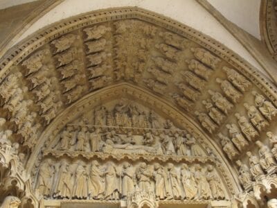 El portal de la catedral de Saint-Etienne de Metz Metz Francia