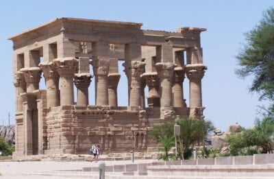 El quiosco de Trajano Asuán Egipto