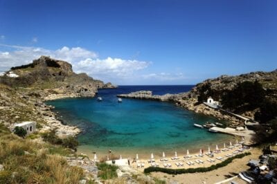 La bahía de San Pablo Lindos Grecia