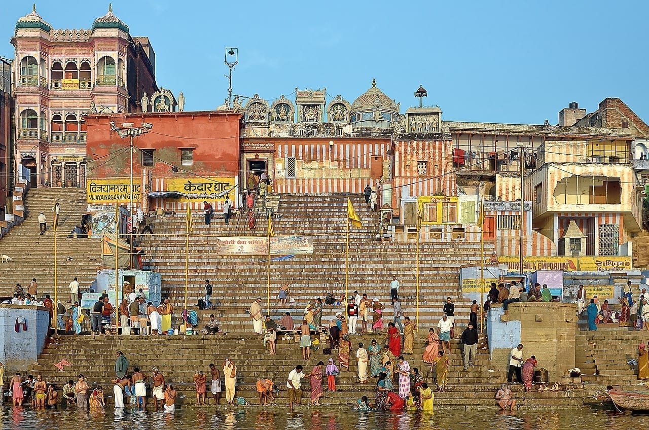 La India Varanasi Ghat India