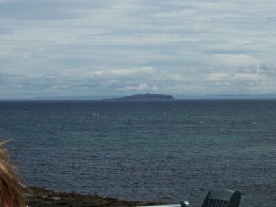 La Isla de Mayo desde Crail Saint Andrews Reino Unido