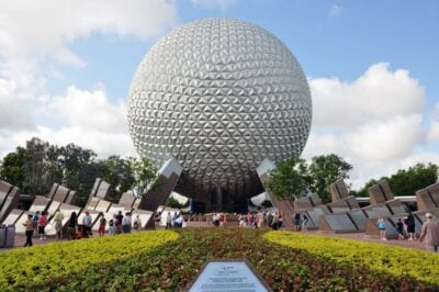 (1.) La nave espacial Tierra, el icono de Epcot Walt Disney World Resort FL Estados Unidos