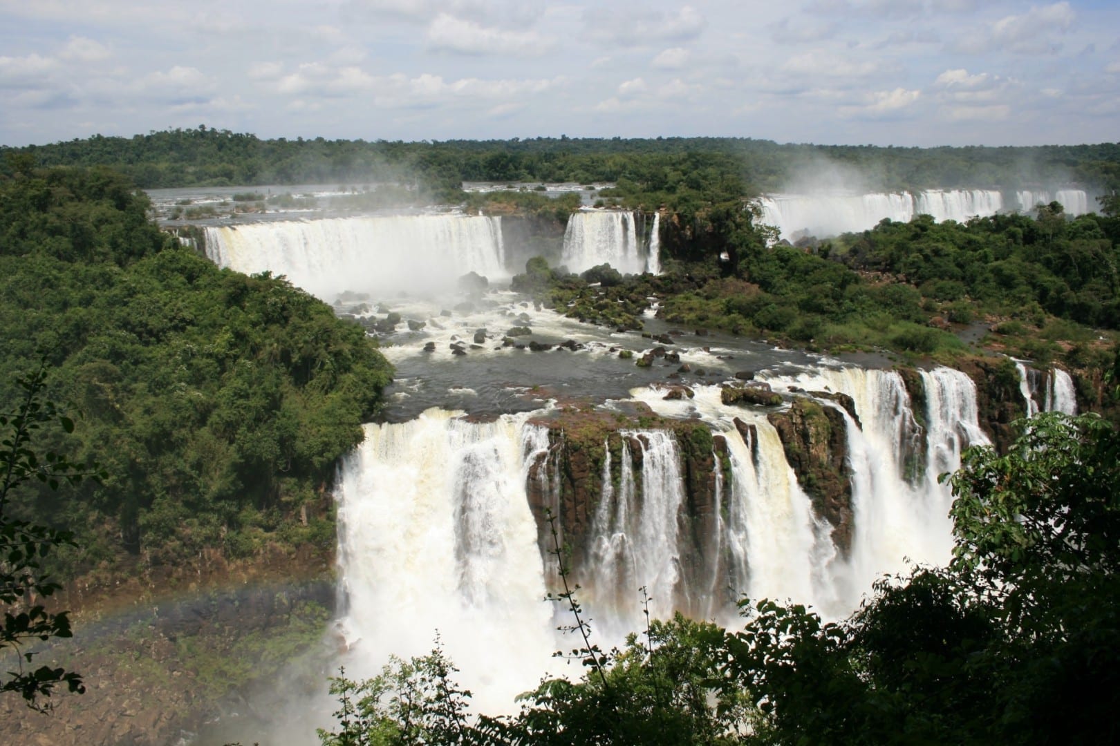 Las Cataratas del Iguazú cerca de Foz de Iguazú Foz do Iguazú Brasil