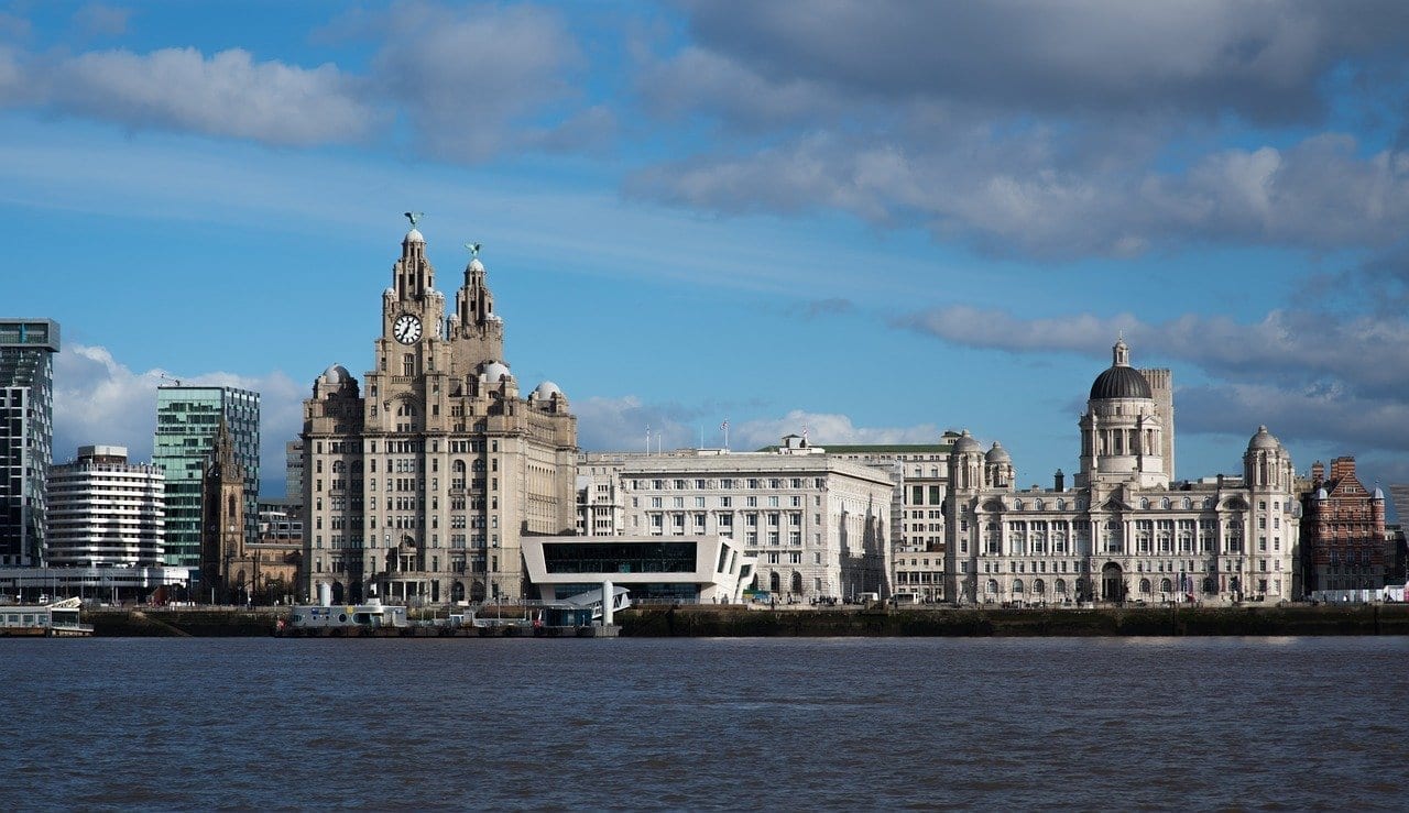 Liverpool Mersey Edificio De Hígado Reino Unido
