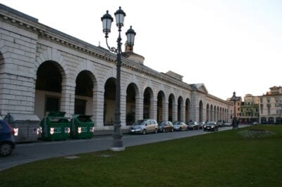 Mercado de granos Brescia Italia