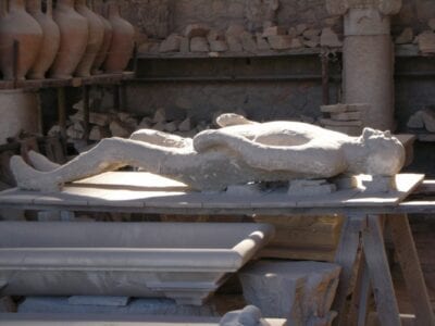 Otra víctima de la erupción Pompei Italia