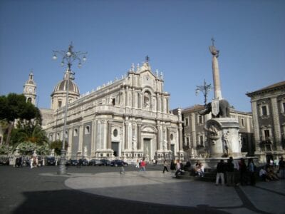 Piazza del Duomo Catania, Sicilia Italia