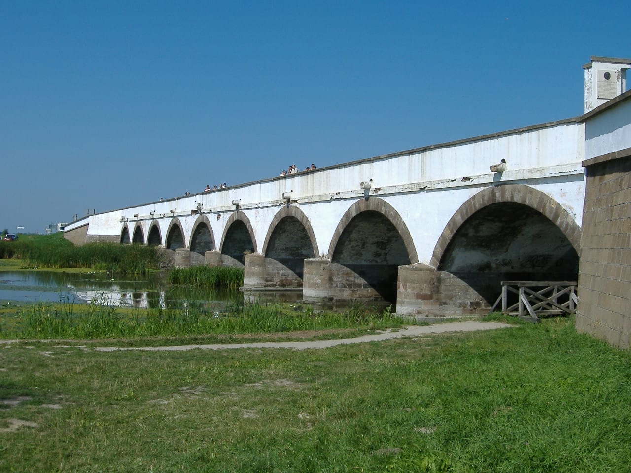 El puente de nueve agujeros, Hortobágy. Debrecen Hungría
