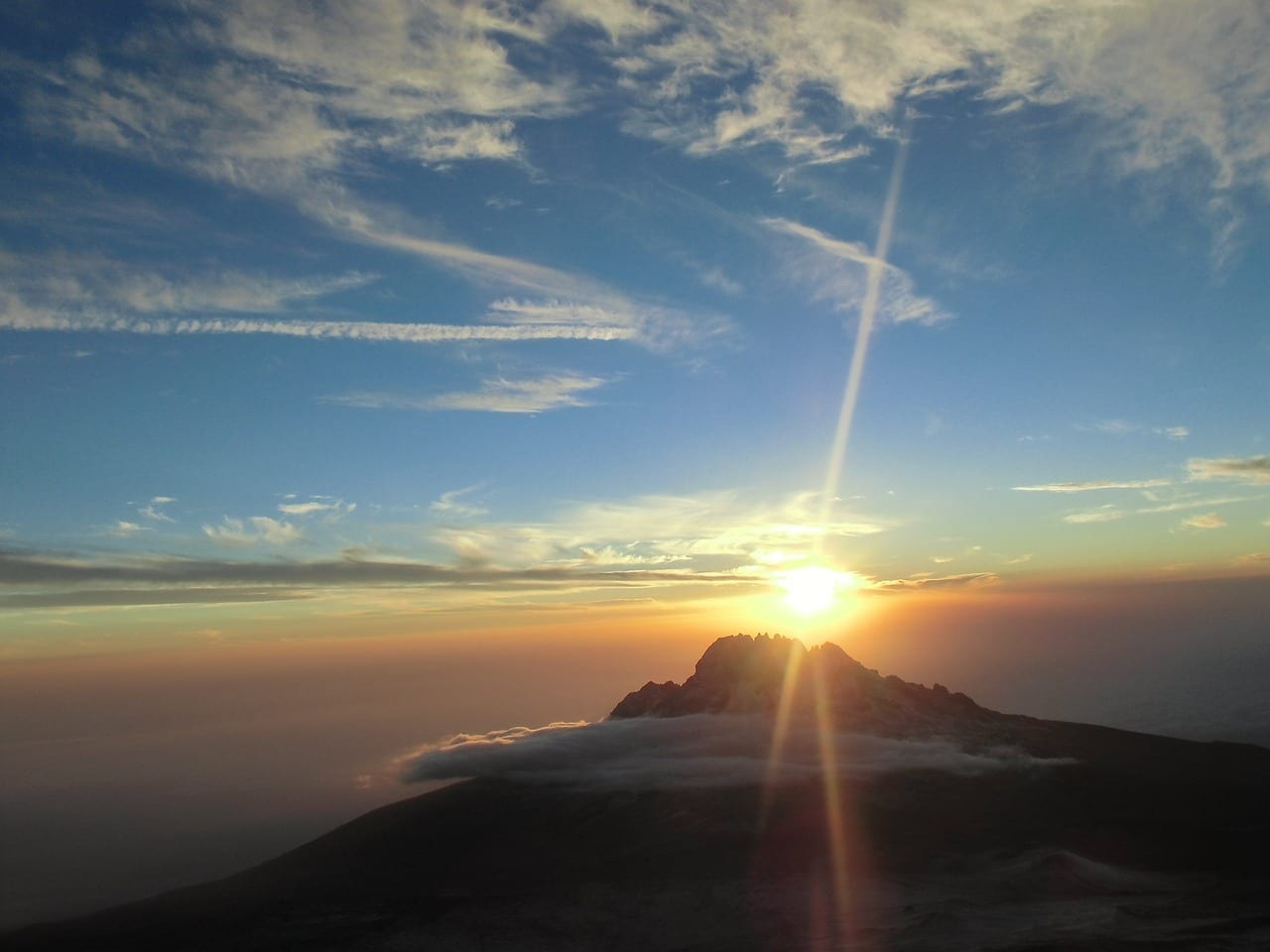 Kilimanjaro Sunrise Montaña Tanzania