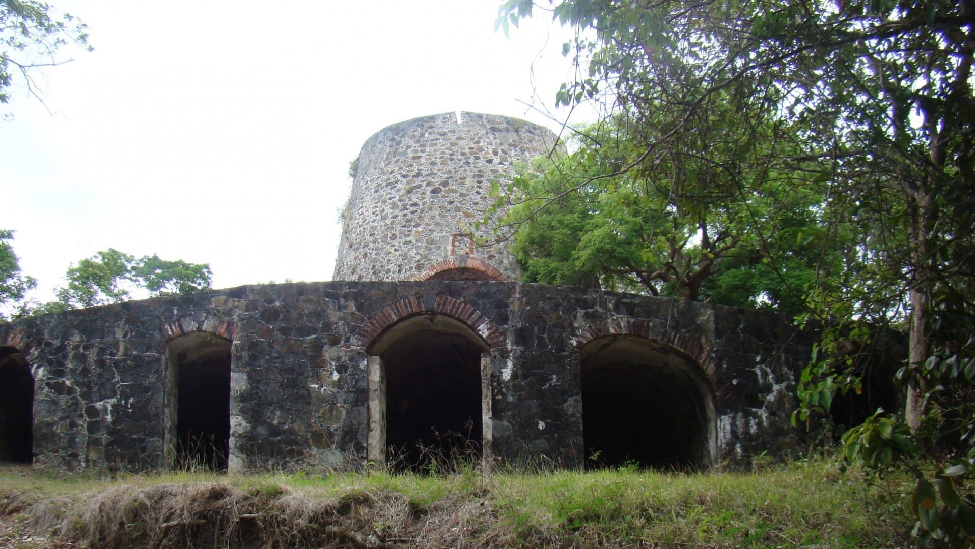 Las ruinas del molino de azúcar de Catherineberg. Isla Saint John Islas Vírgenes de los Estados Unidos