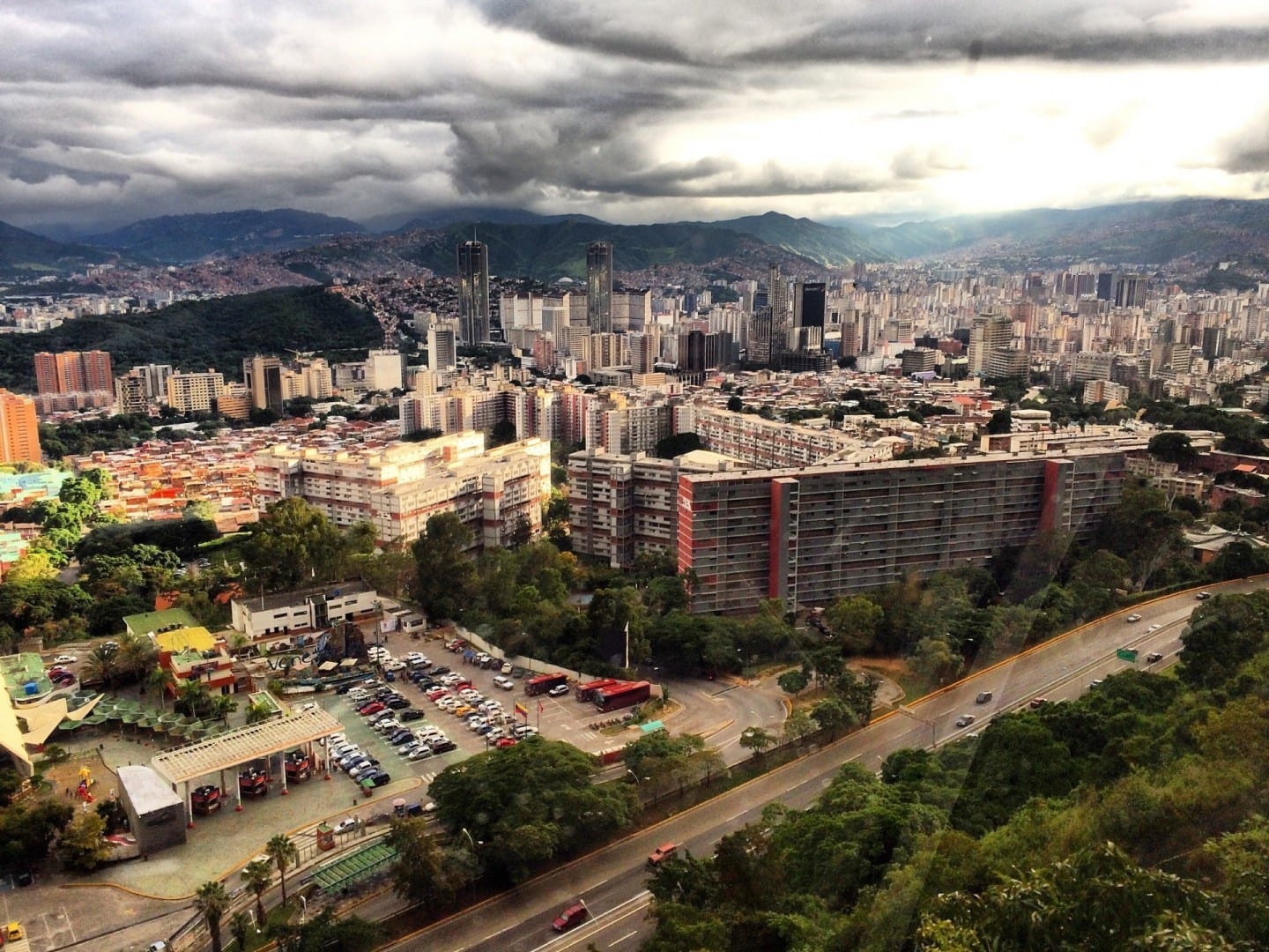 Una vista del valle de Caracas desde el Parque Nacional El Ávila. Caracas Venezuela