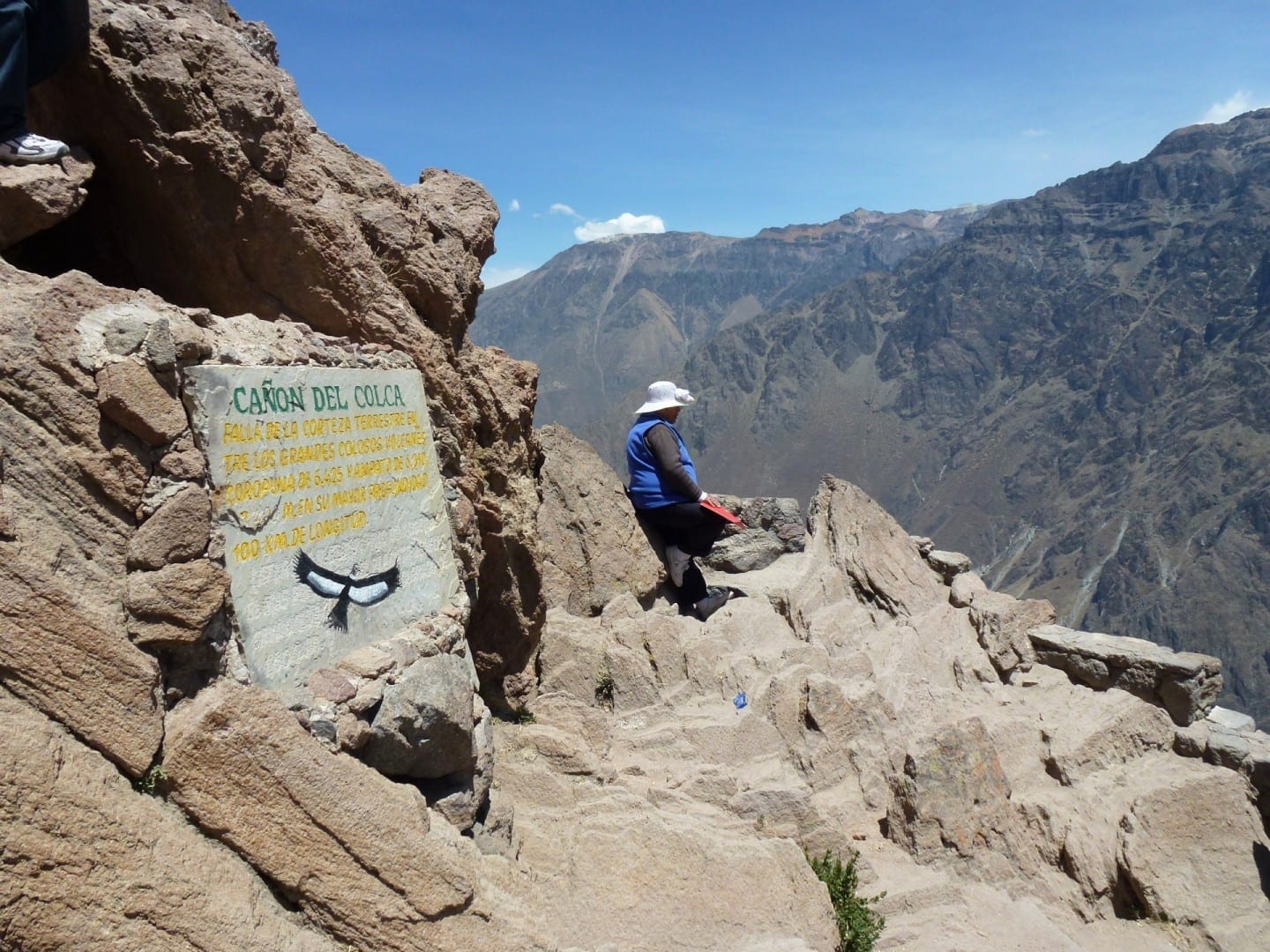 Admirando las vistas Colca Perú