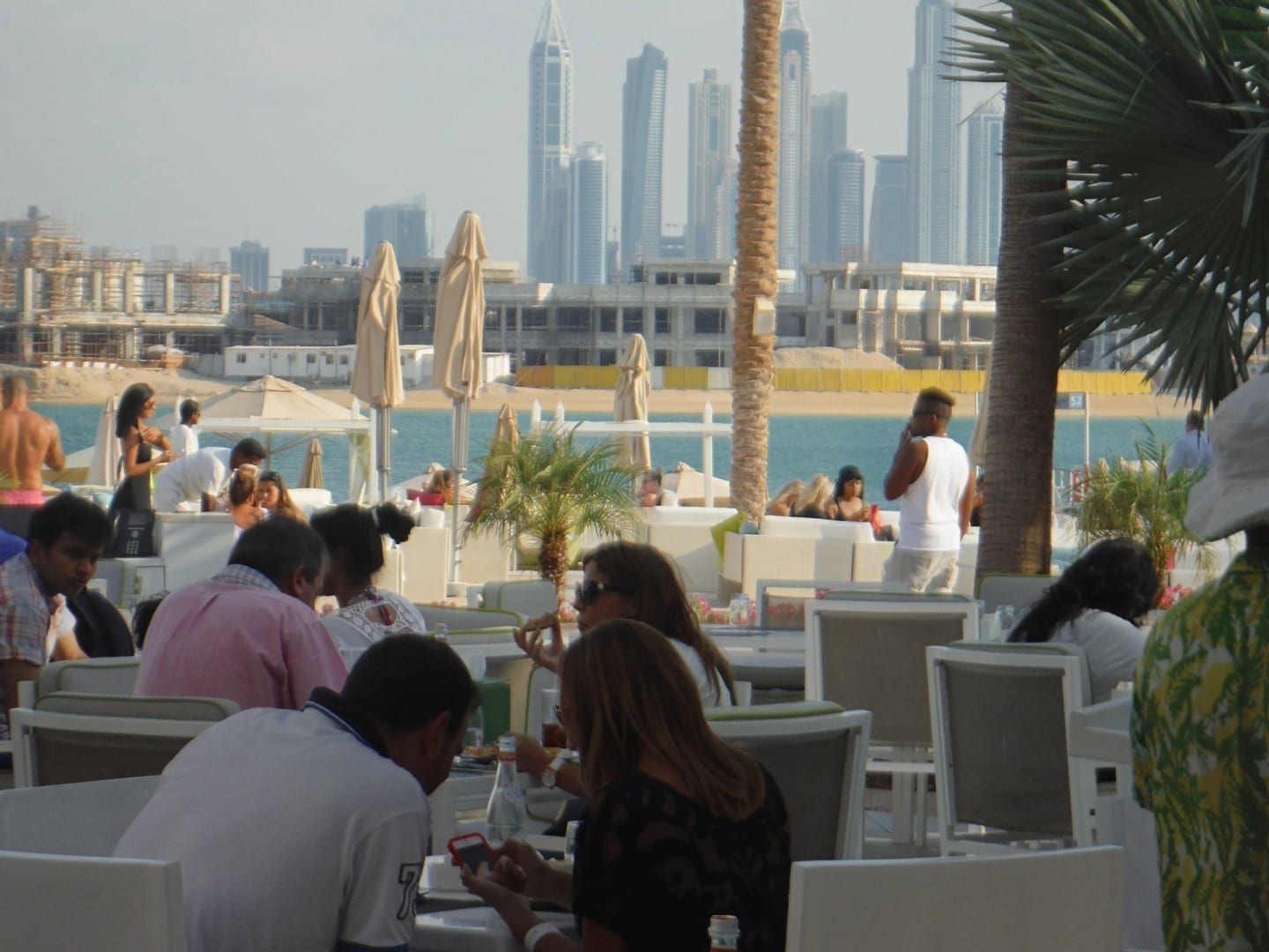 Café en Nassimi Beach Jumeirah Beach Emiratos Árabes Unidos